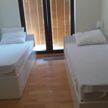 Park Apartment
