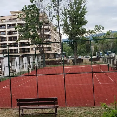 Park Apartment
